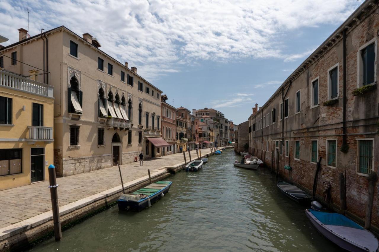 Ca' Longo Palace Damasco Veneza Exterior foto